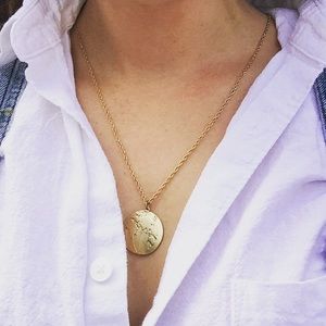 World golden Necklace